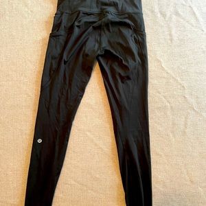 Lululelmon 23” crop running tights